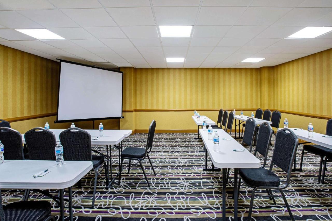 La Quinta By Wyndham Armonk Westchester Cnty Apt Экстерьер фото